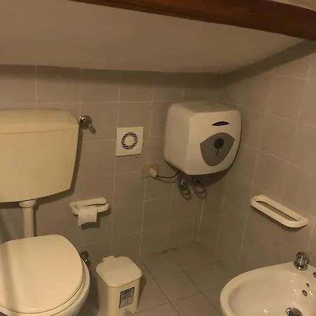 Spacious With Sea View In * 利帕里