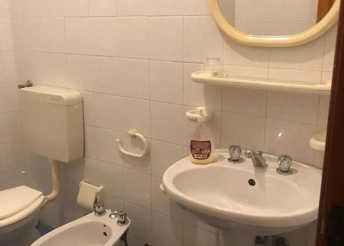 דירה Spacious With Sea View In ליפארי